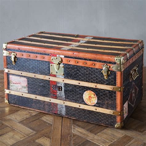 trunk goyard|vintage Goyard trunk.